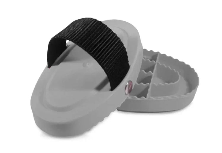 Haas Silver Rubber Curry Comb