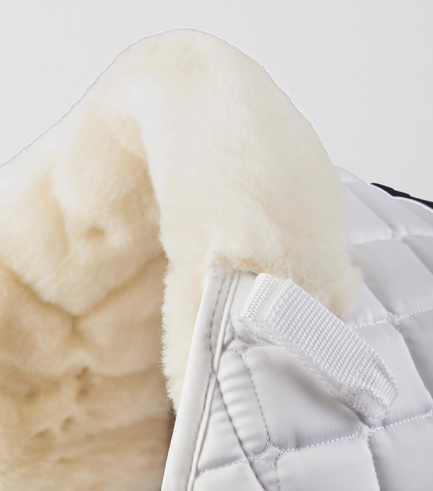 Premier Equine Atlantis CC Satin Wool GP/Jump Square White/Natural Wool