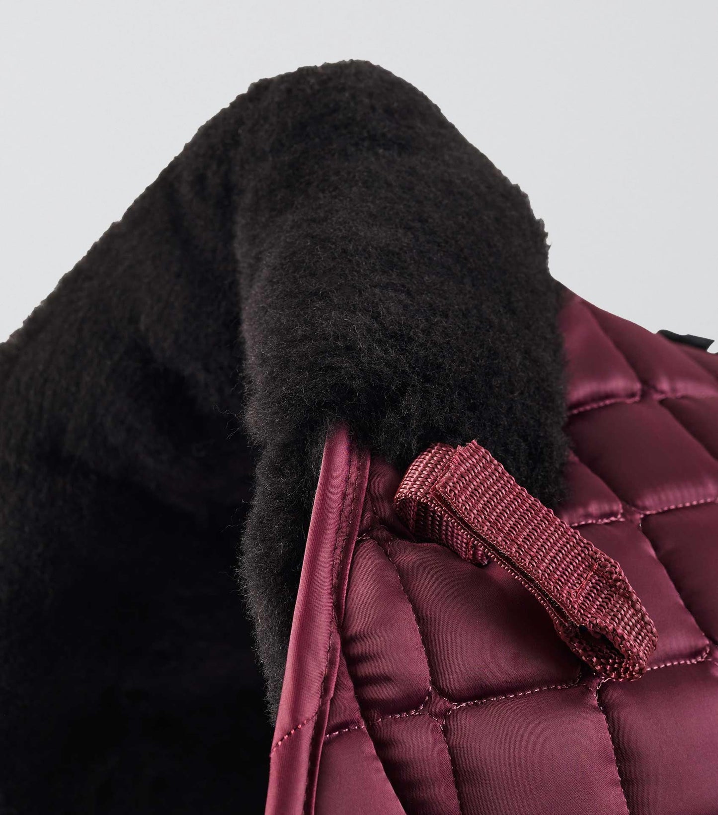 Premier Equine Atlantis CC Satin Wool GP/Jump Square Wine/Black Wool