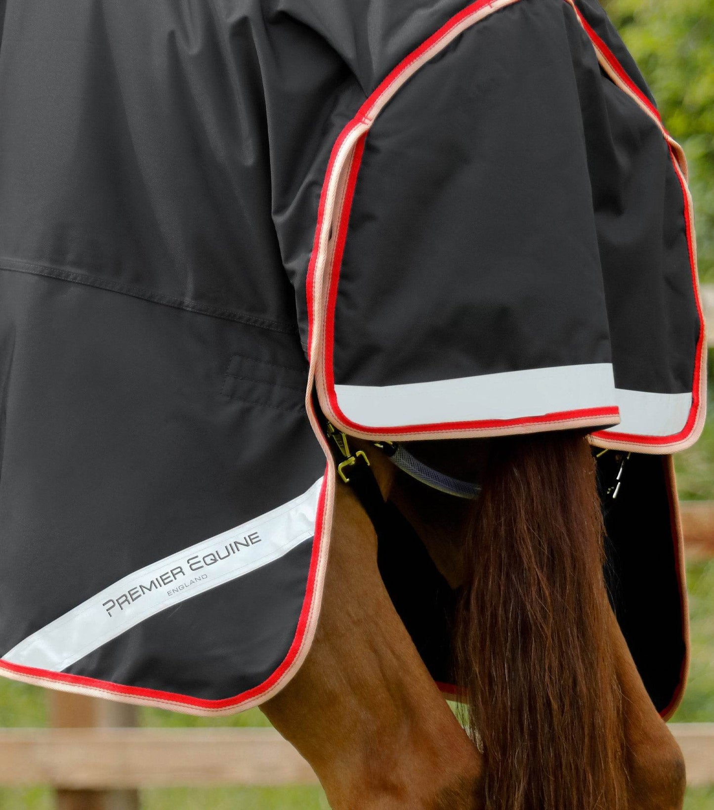 Premier Equine Buster 100g Turnout Rug with Snug-Fit Neck Cover - N P Equestrian & Pet Supplies Ltd