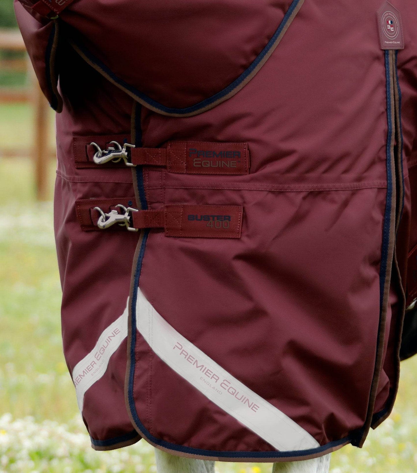 Premier Equine Buster 400g Turnout Rug with Snug-Fit Neck Cover Burgundy - N P Equestrian & Pet Supplies Ltd