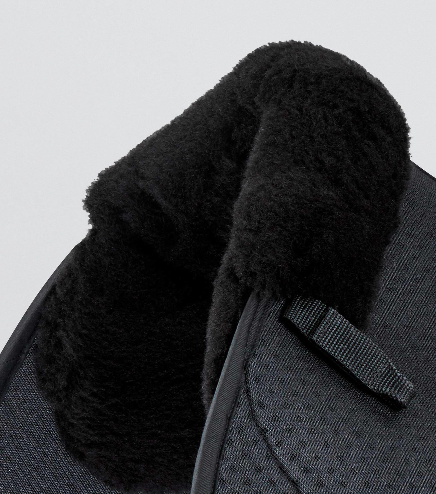 Premier Equine Close Contact Airtechnology Shockproof Wool Saddle Pad - GP/Jump Square Black/Black Wool