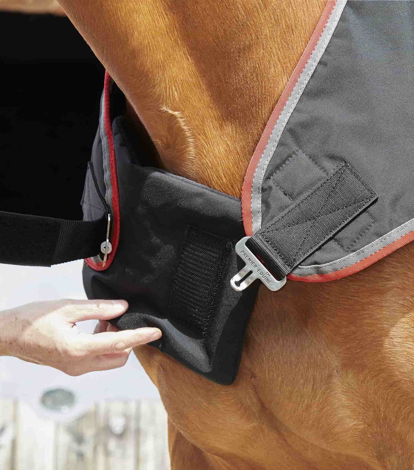 Premier Equine Horse Walker Rug 100g Black