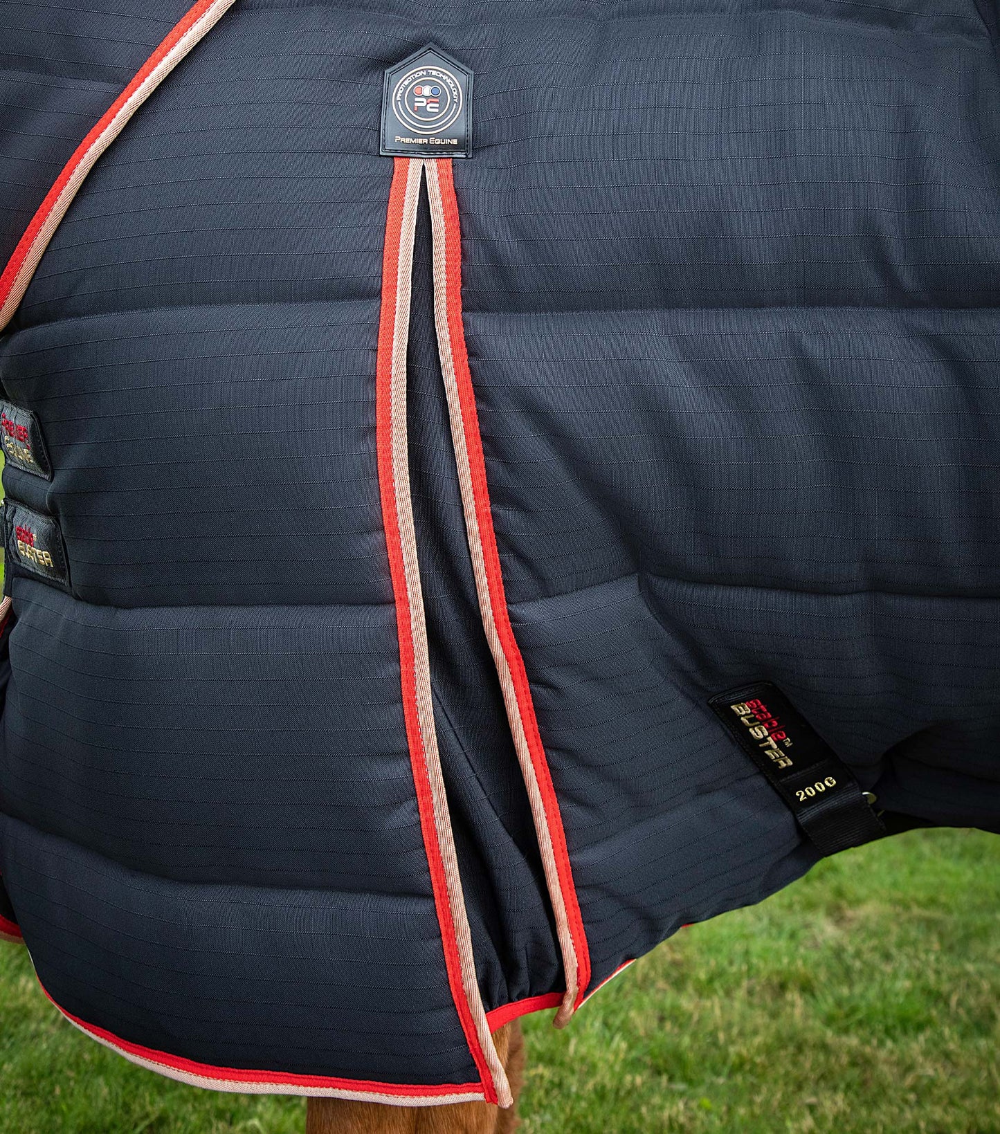 Premier Equine Stable Buster 200g Stable Rug with Neck Cover Black