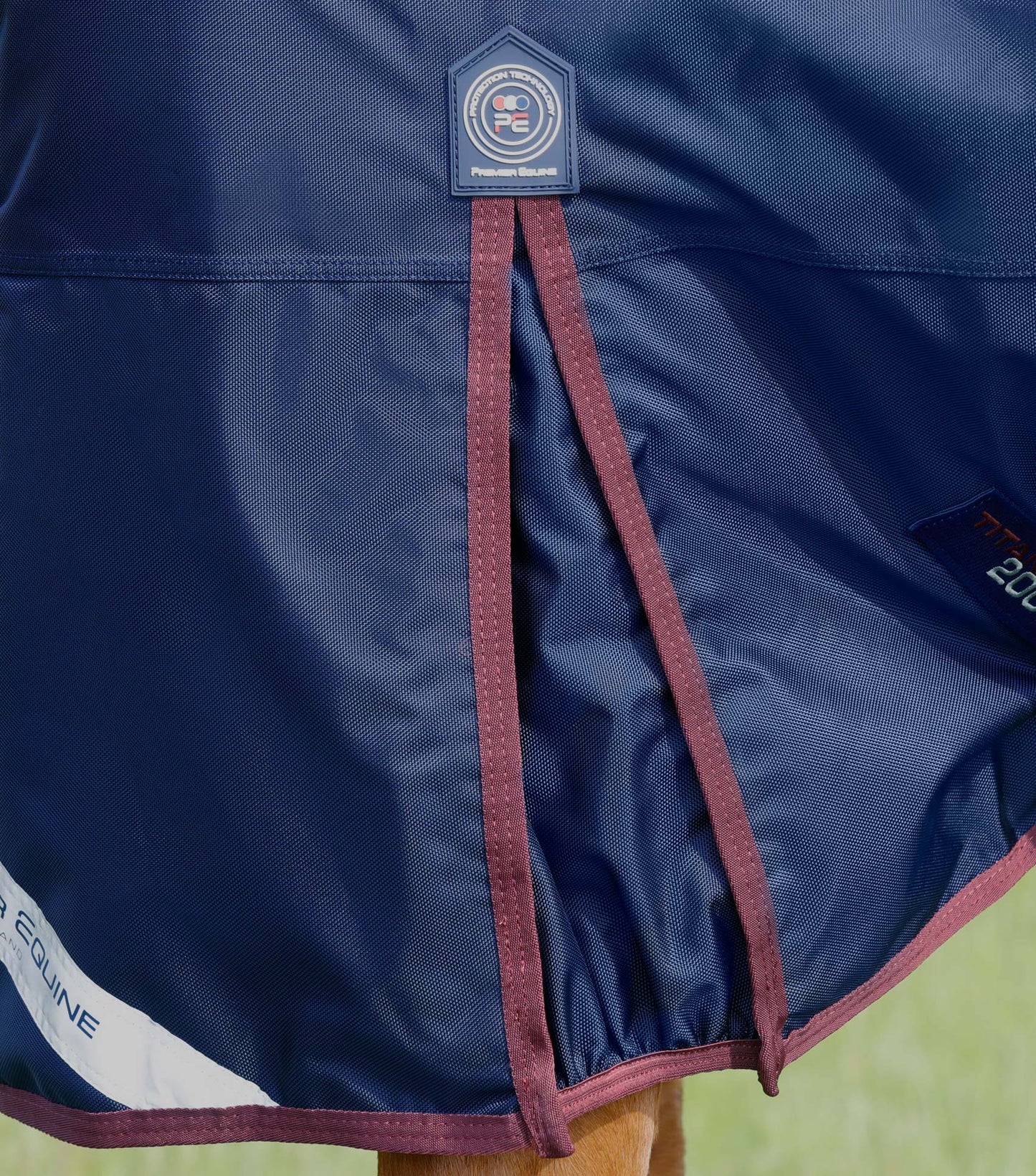 Premier Equine Titan 200g Original Turnout Rug Navy