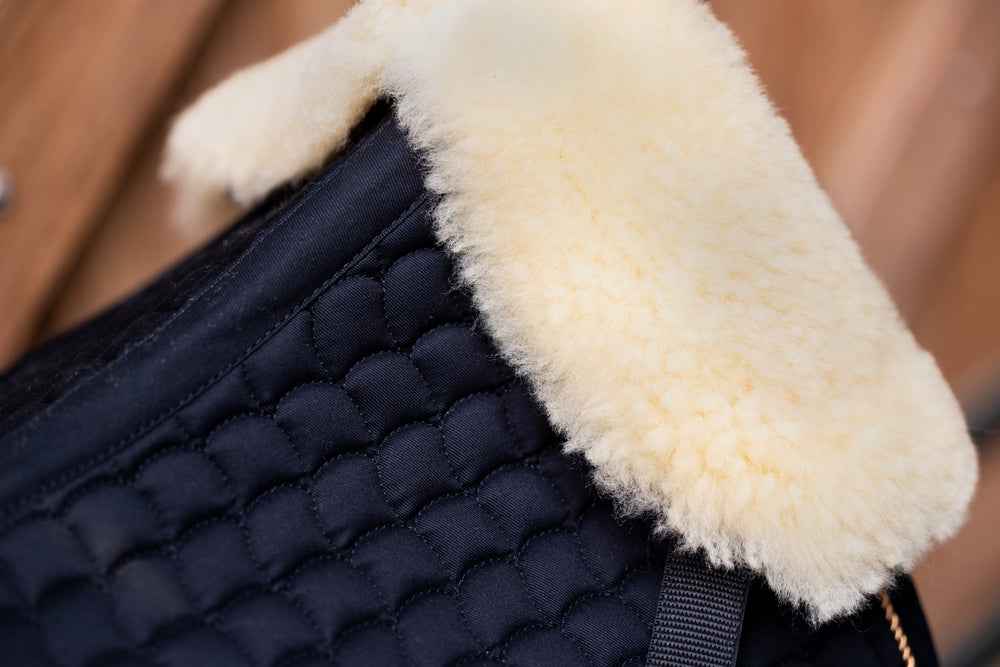 Eskadron LAMBSKIN Saddle Underlay
