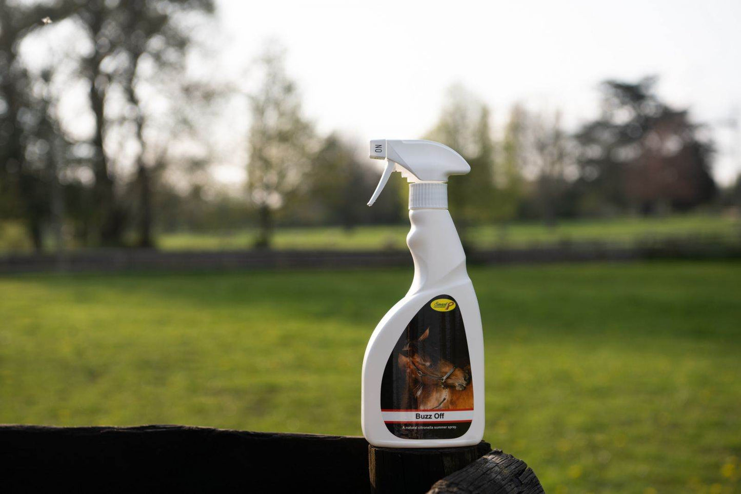 Smart Grooming Buzz Off Summer Spray - N P Equestrian & Pet Supplies Ltd 