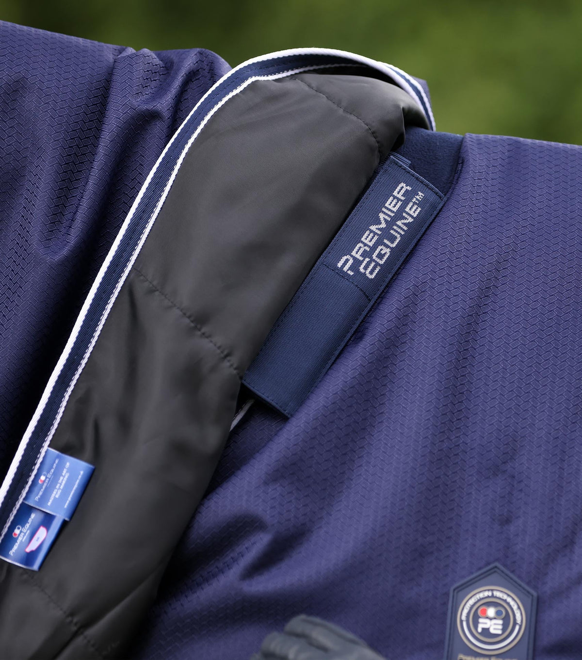 Description:Akoni 200g with detachable neck_Colour:Navy_Position:3