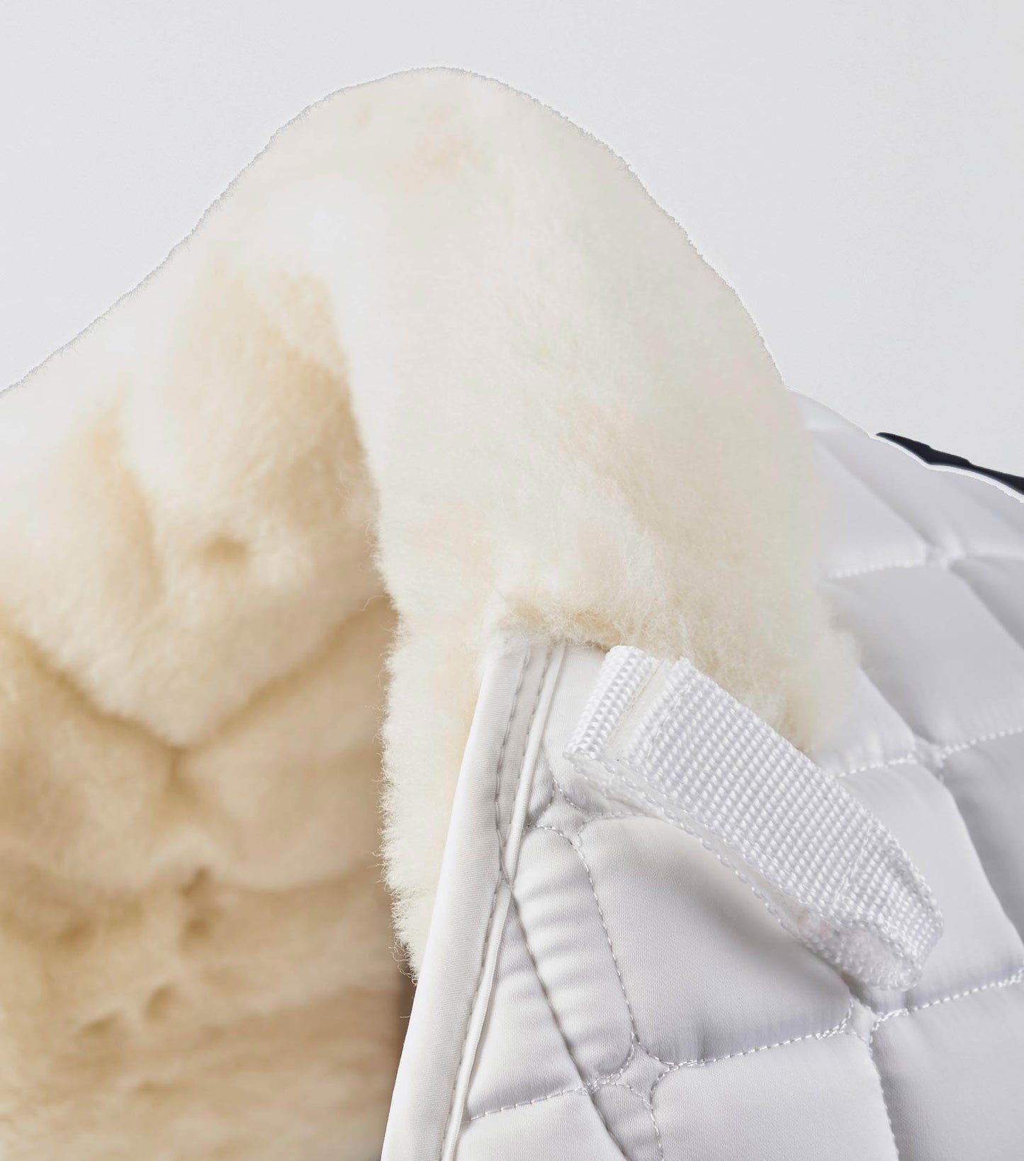 Premier Equine Atlantis CC Satin Wool GP/Jump Square White/Natural Wool