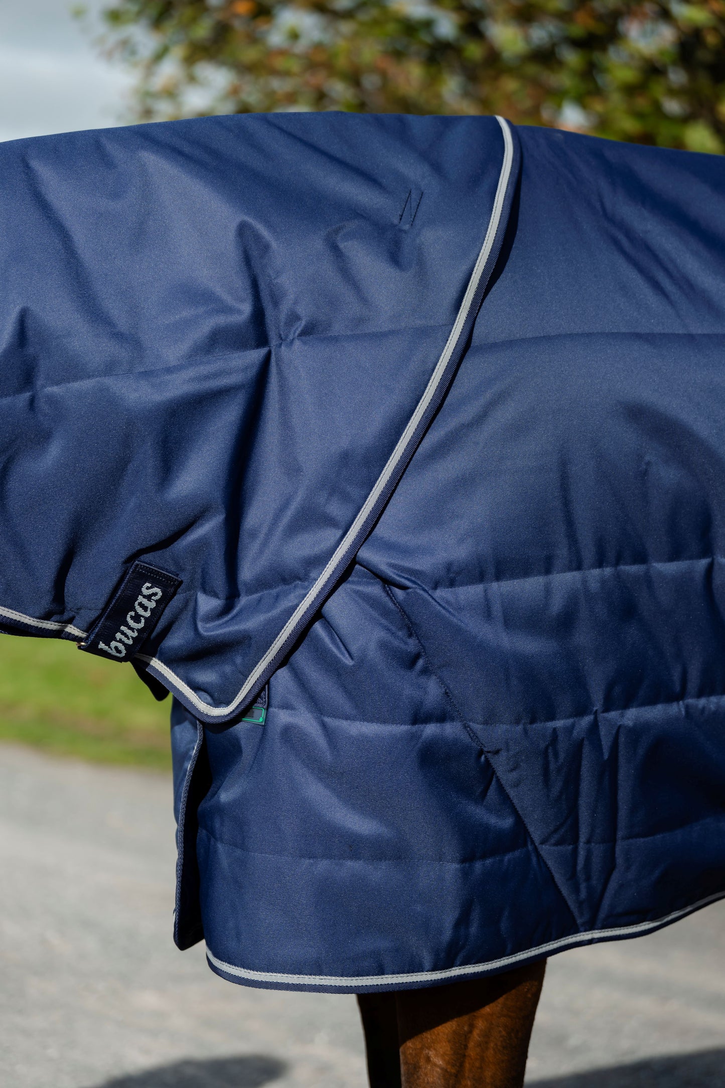 Bucas Quilt Combi 150g Stable Neck Cover - Navy/Silver