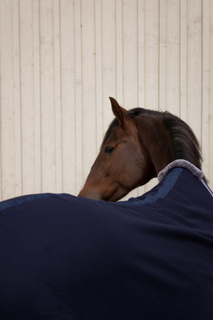 Bucas Emerald Wool-Mix Show Rug - Navy
