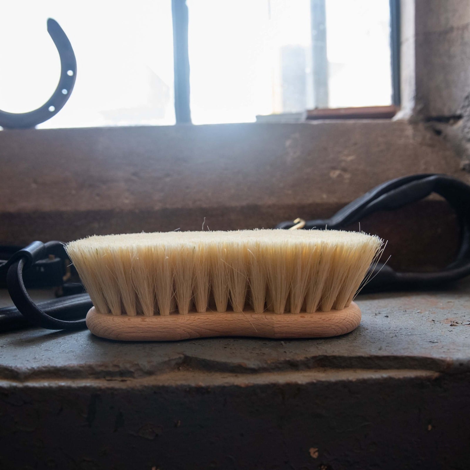 Borstiq Shaped Mex Fibre Brush - N P Equestrian & Pet Supplies Ltd