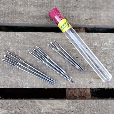 Smart Grooming Blunt Ended Plaiting Needles - N P Equestrian & Pet Supplies Ltd 