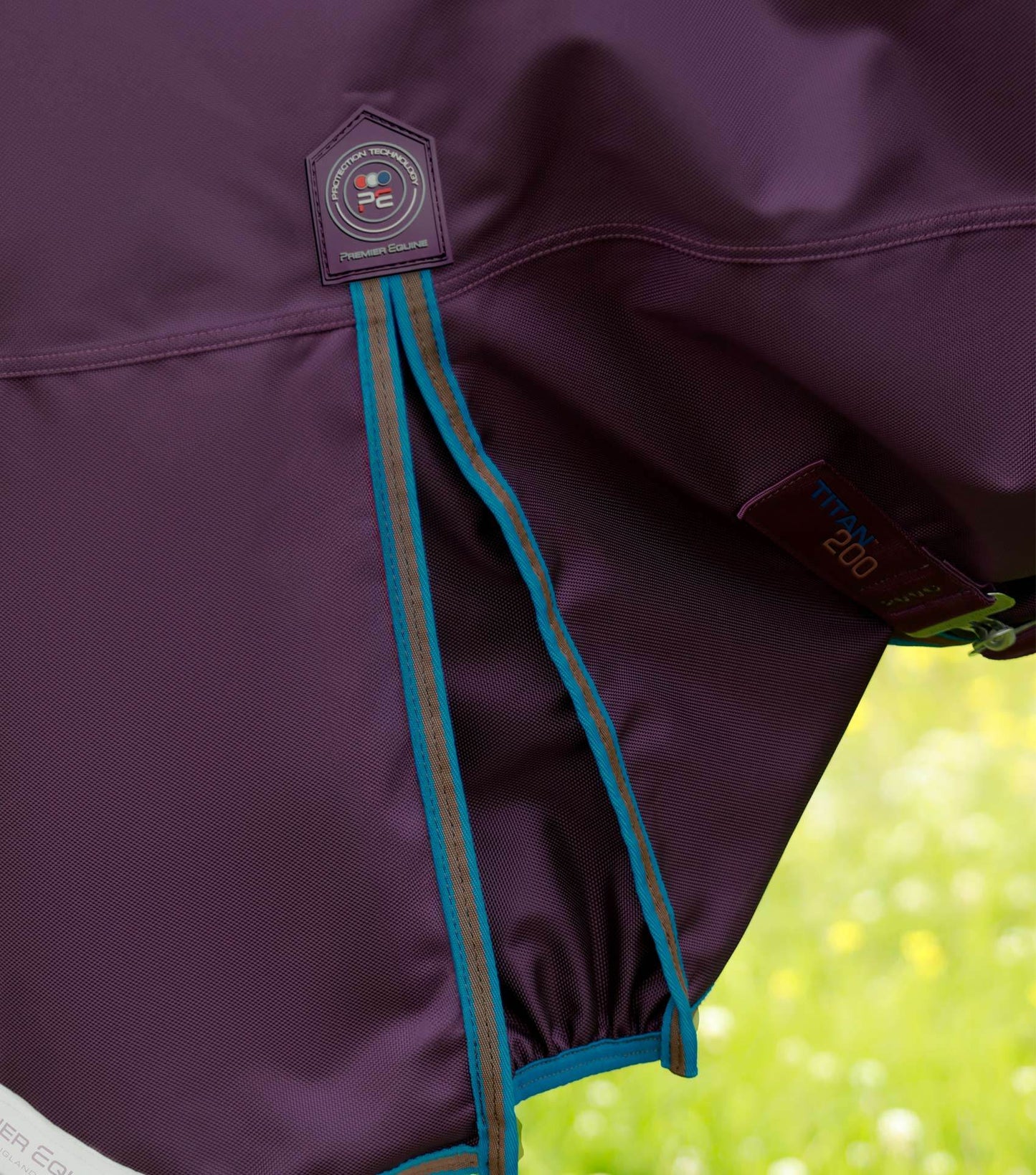 Premier Equine Titan 200g Turnout Rug with Snug-Fit Neck Cover - N P Equestrian & Pet Supplies Ltd 