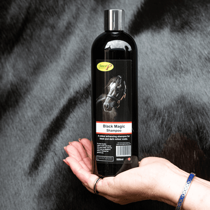 Smart Grooming Black Magic Shampoo - N P Equestrian & Pet Supplies Ltd 
