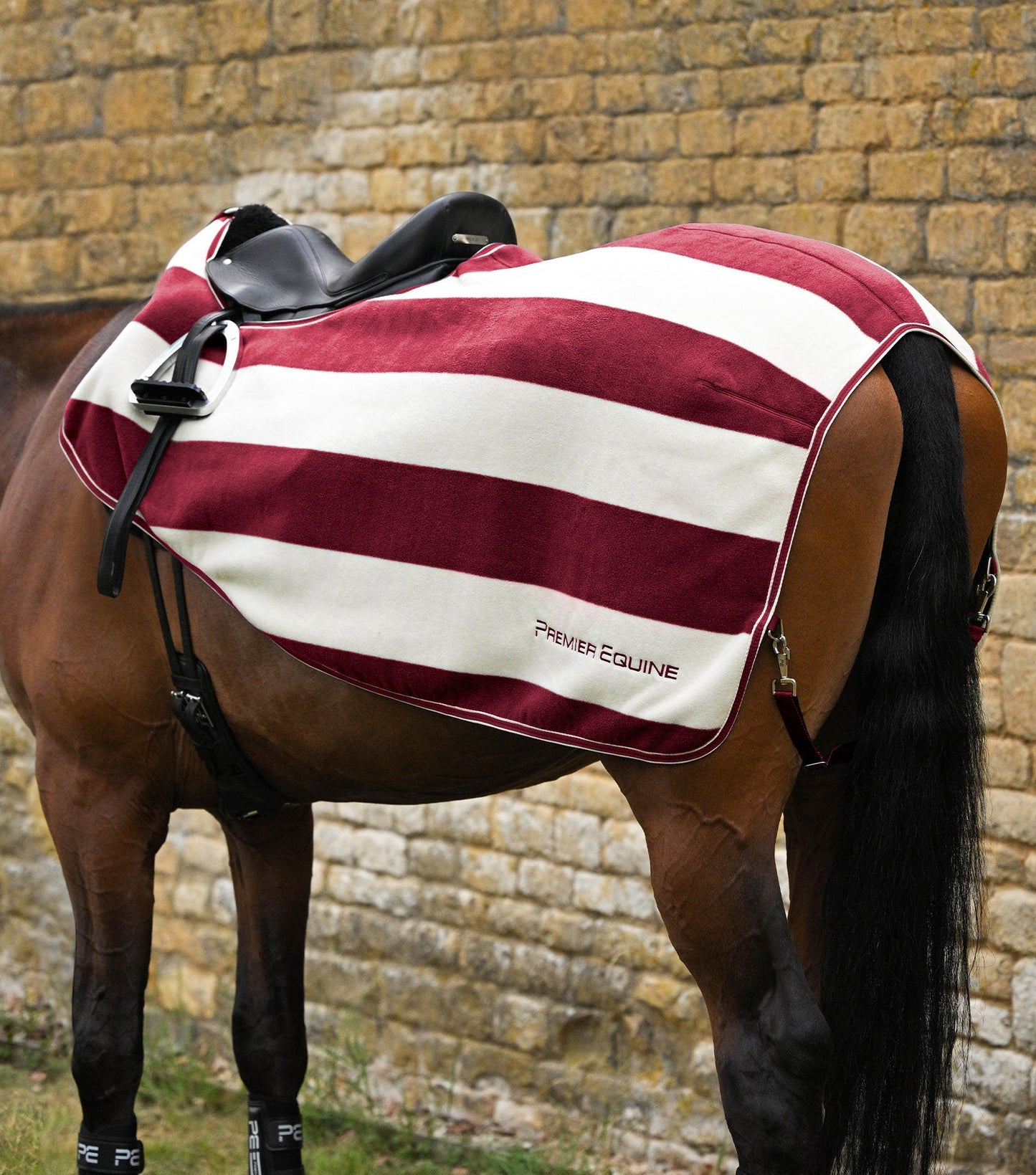 Premier Equine Vellus Horse Fleece Exercise Rug Burgundy/White