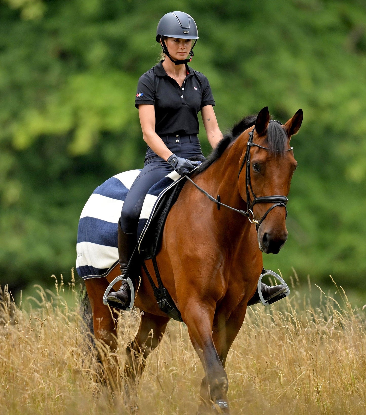 Premier Equine Vellus Horse Fleece Exercise Rug Navy/White