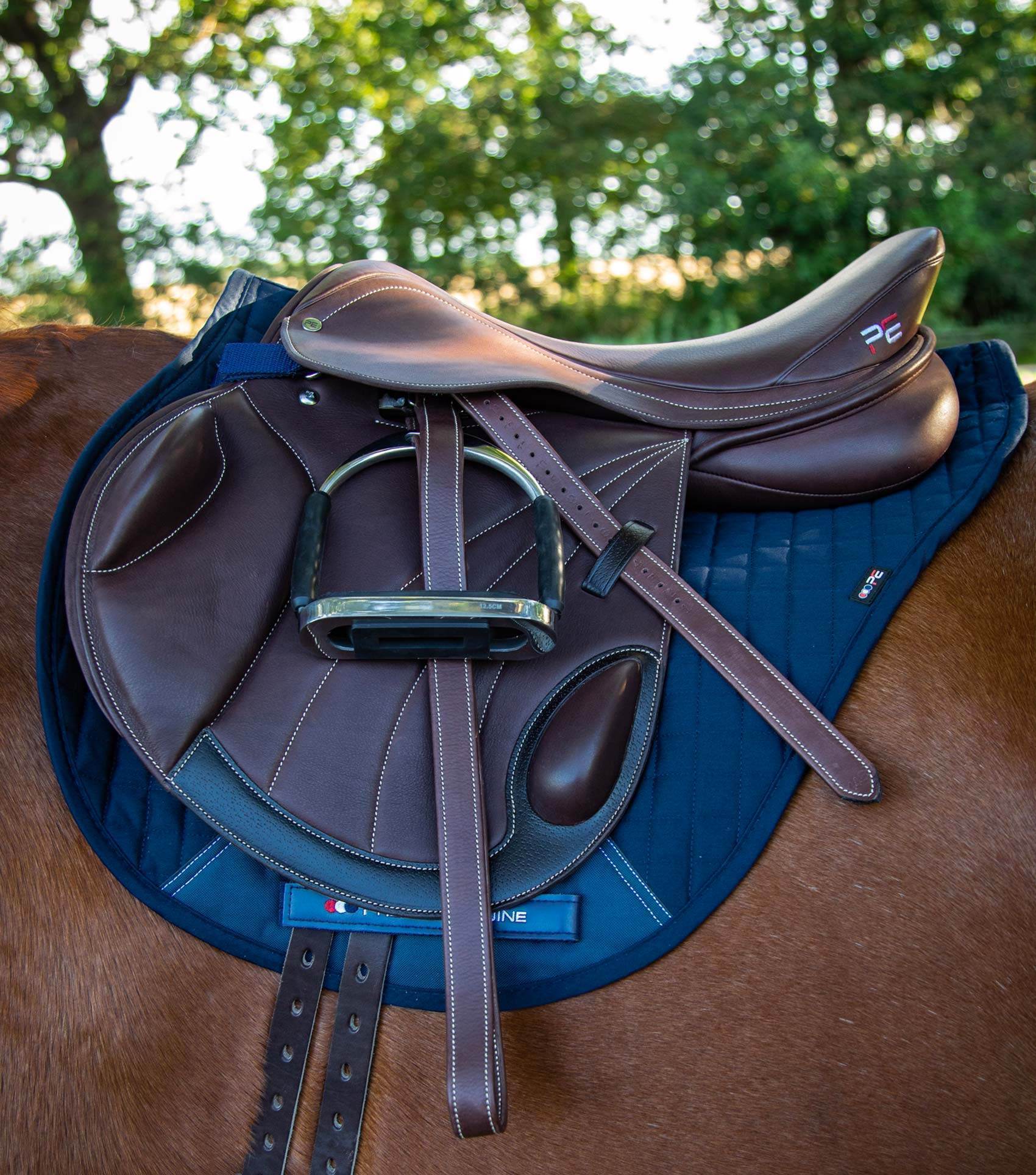 Premier Equine Close Contact Cotton Cross Country Saddle Pad - N P Equestrian & Pet Supplies Ltd 