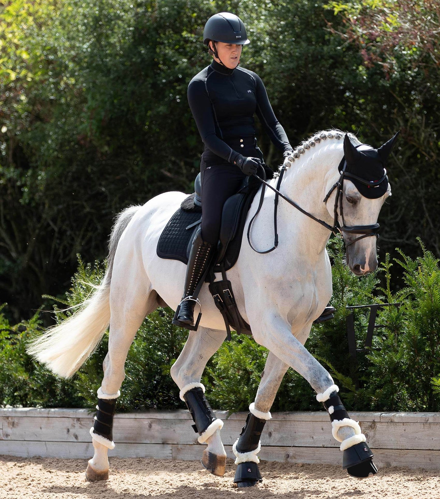 Premier Equine Close Contact Merino Wool European Saddle Pad - Dressage Saddle Pad Black/Black Wool