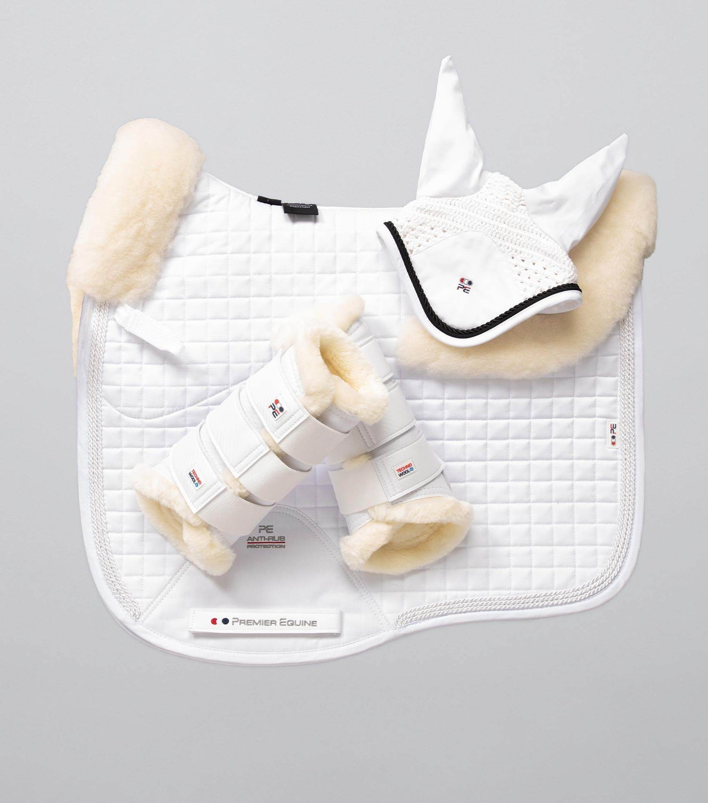 Premier Equine Close Contact Merino Wool European Saddle Pad - Dressage Saddle Pad White/Natural Wool