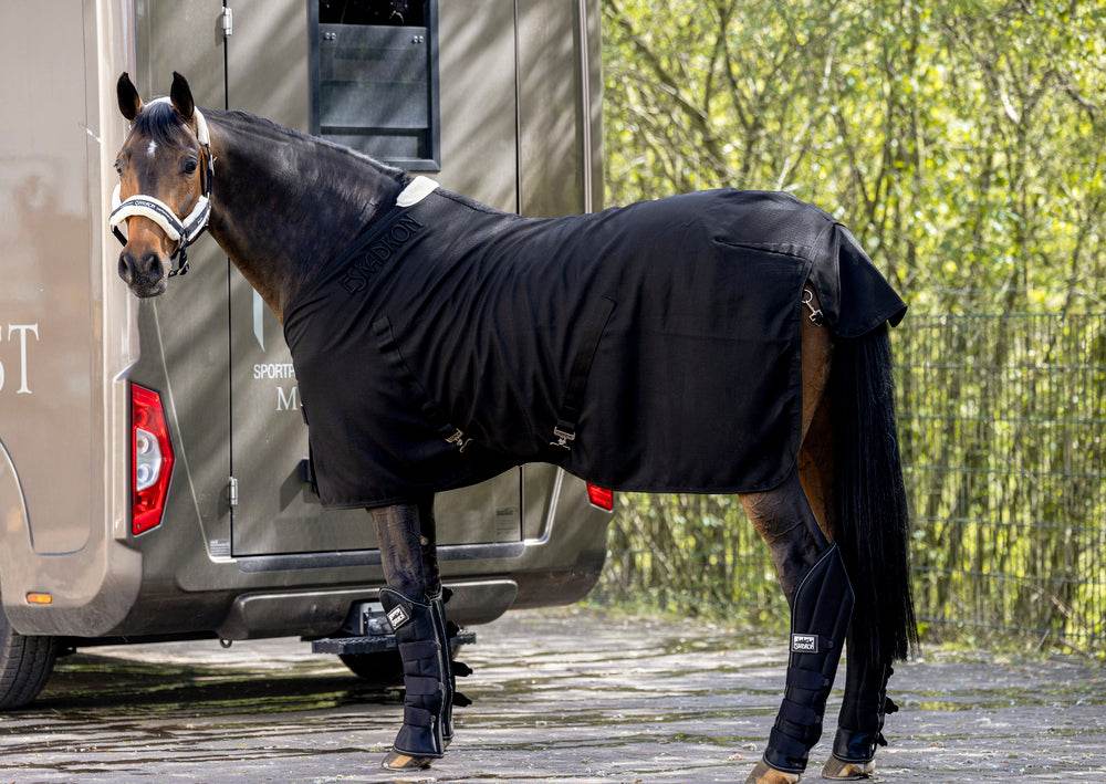 Eskadron RIPSTOP LIGHT Stable Rug - N P Equestrian & Pet Supplies Ltd 