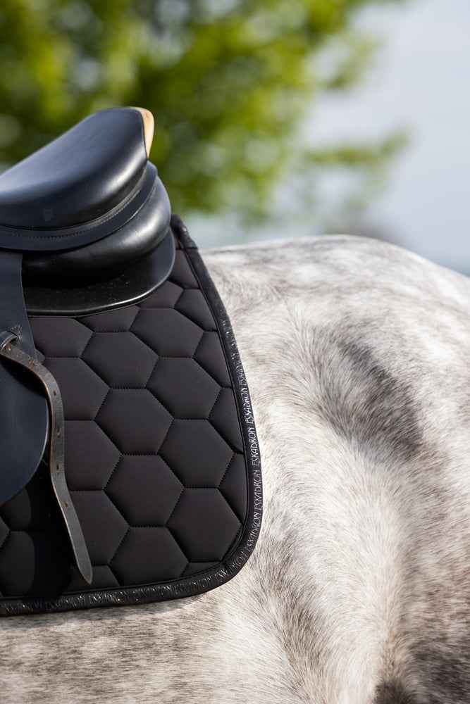 Eskadron Softshell Saddle Cloth Black