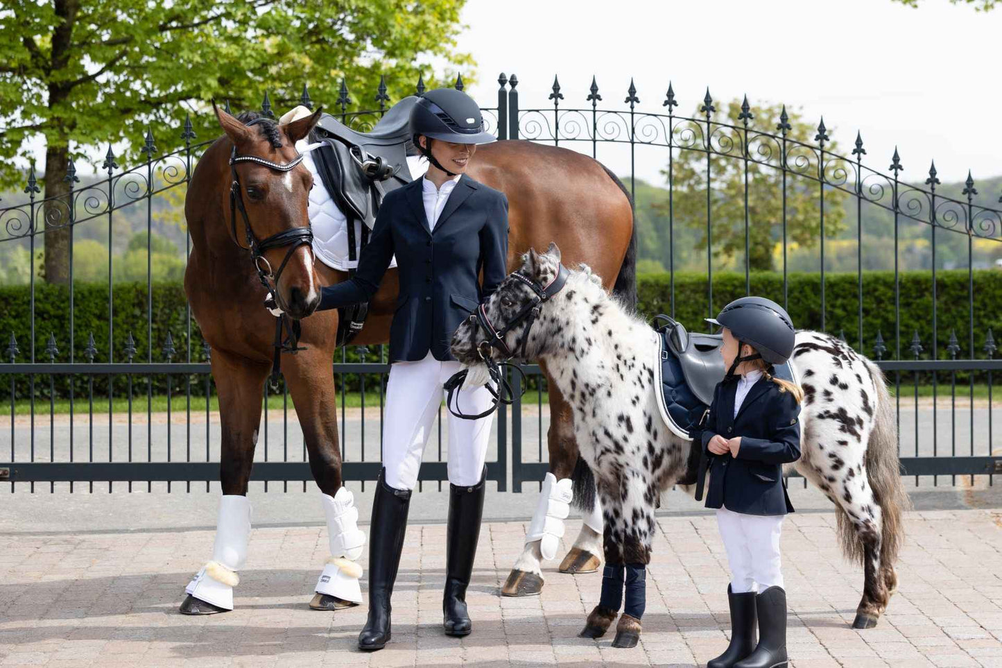 Eskadron Satin Crystal Saddle Cloth