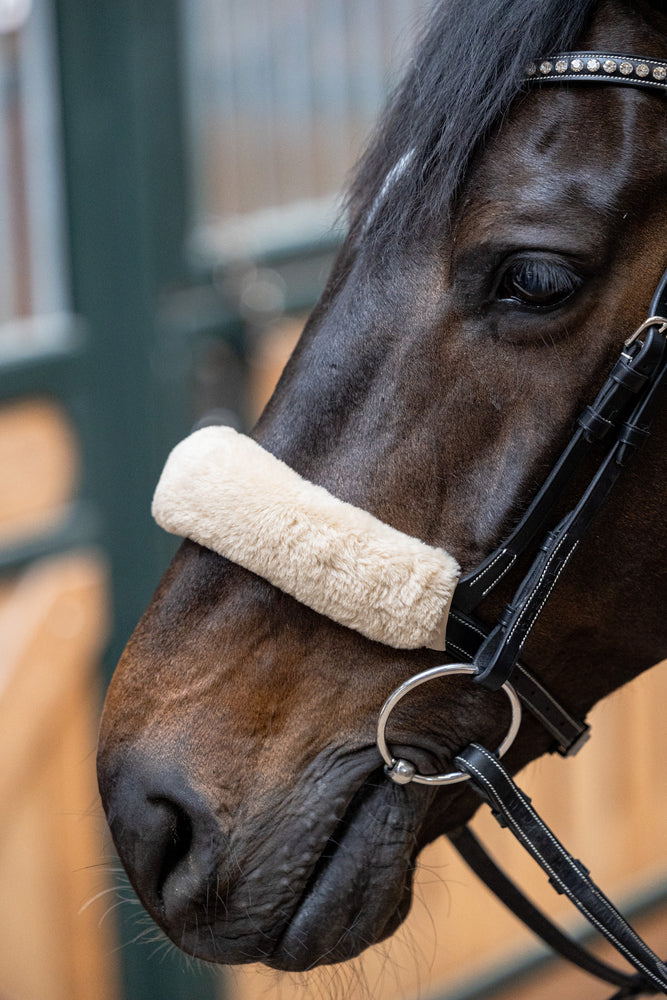 Eskadron FAUXFUR COVER Poll Protector