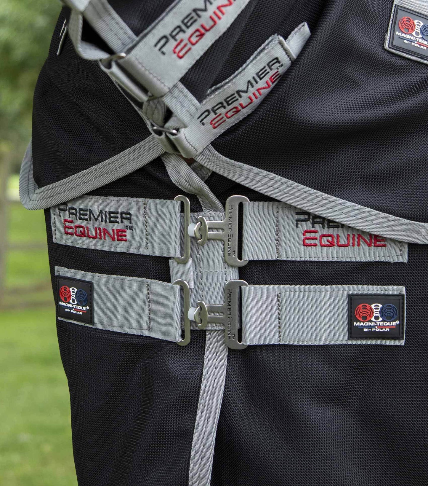 Premier Equine Magni-Teque Magnetic Horse Rug with Neck Cover - N P Equestrian & Pet Supplies Ltd 