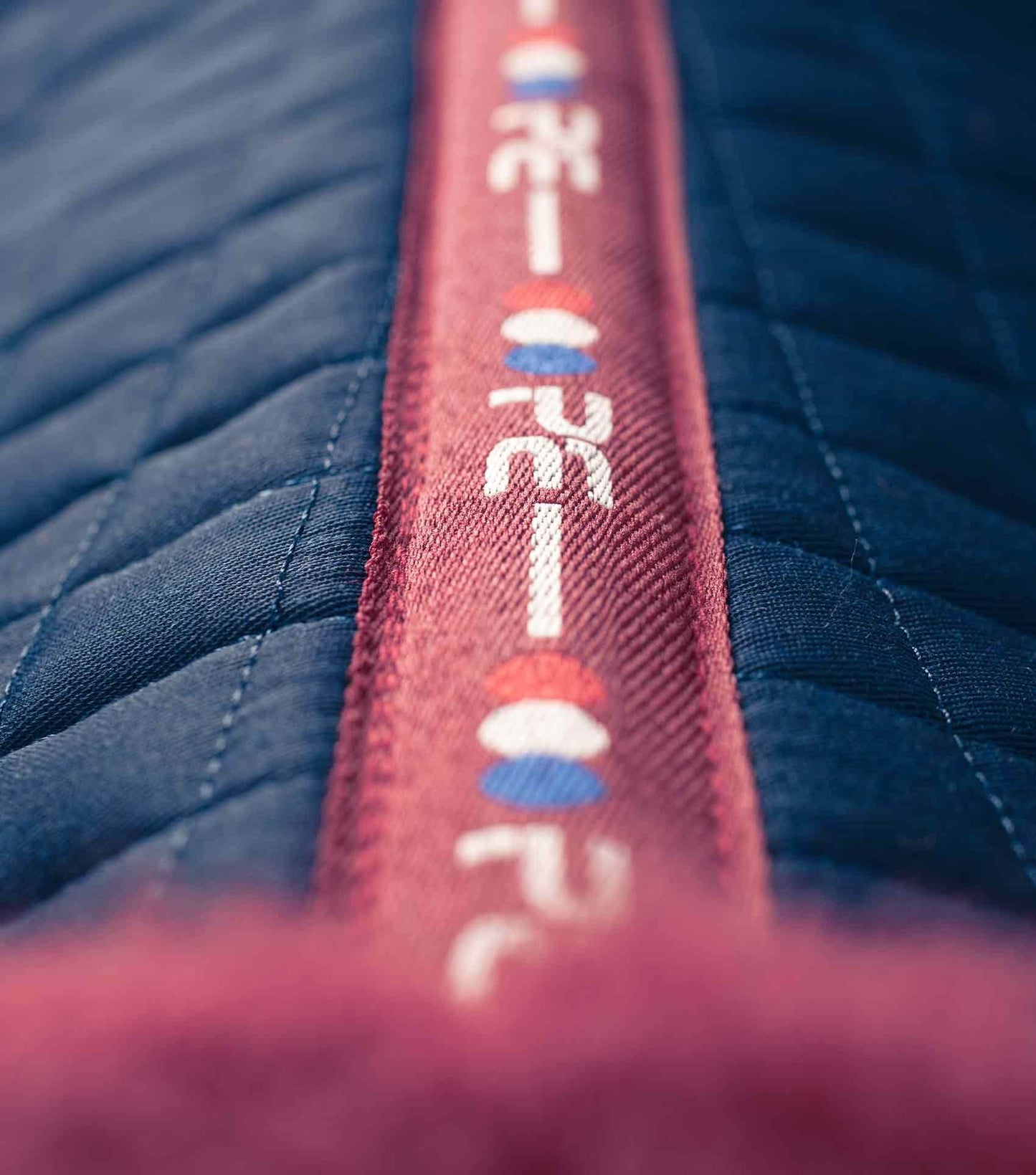 Premier Equine Merino Wool Saddle Pad - GP/Jump Numnah Navy/Burgundy Wool