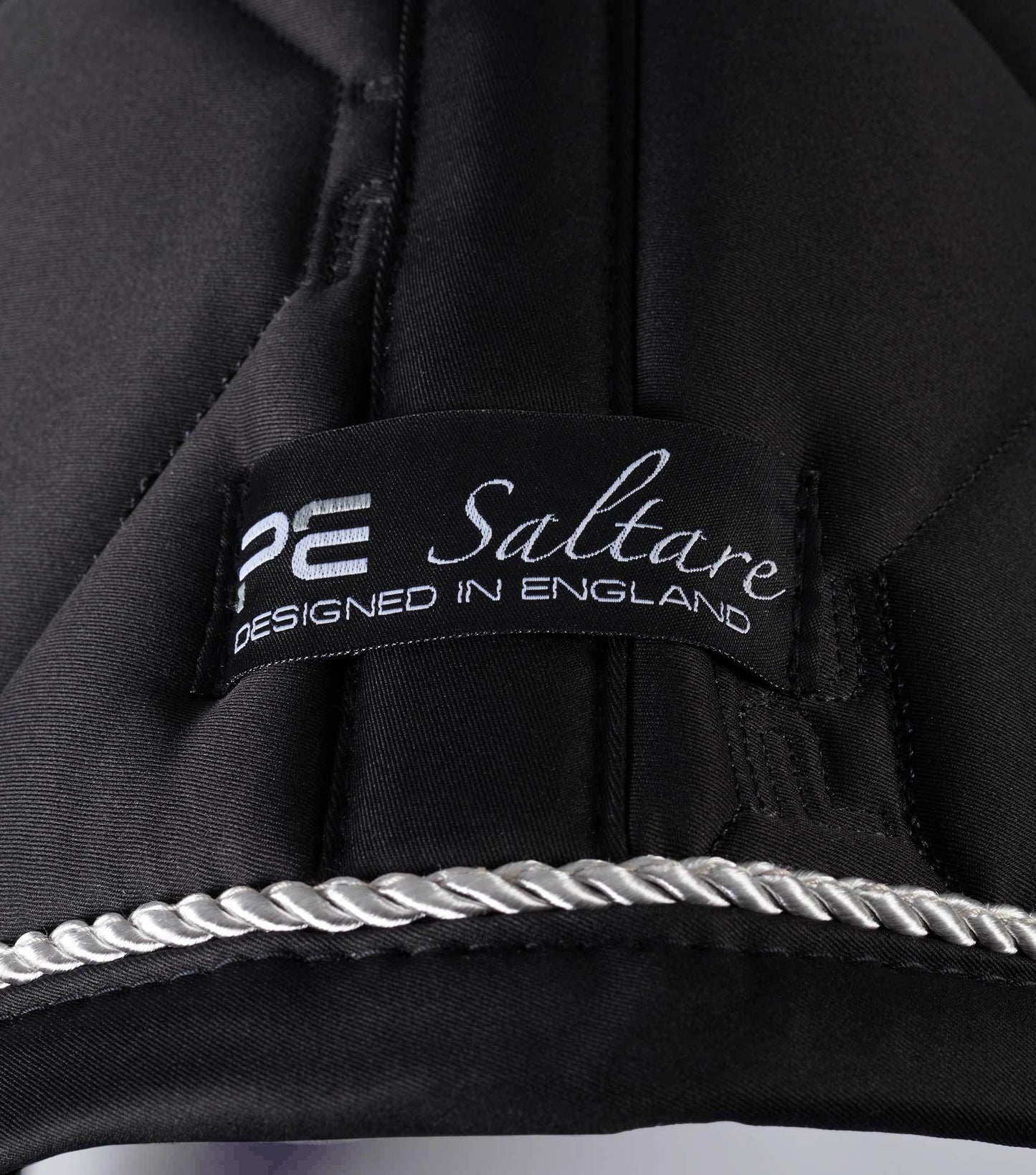 Premier Equine Saltare Close Contact GP/Jump Square - N P Equestrian & Pet Supplies Ltd 