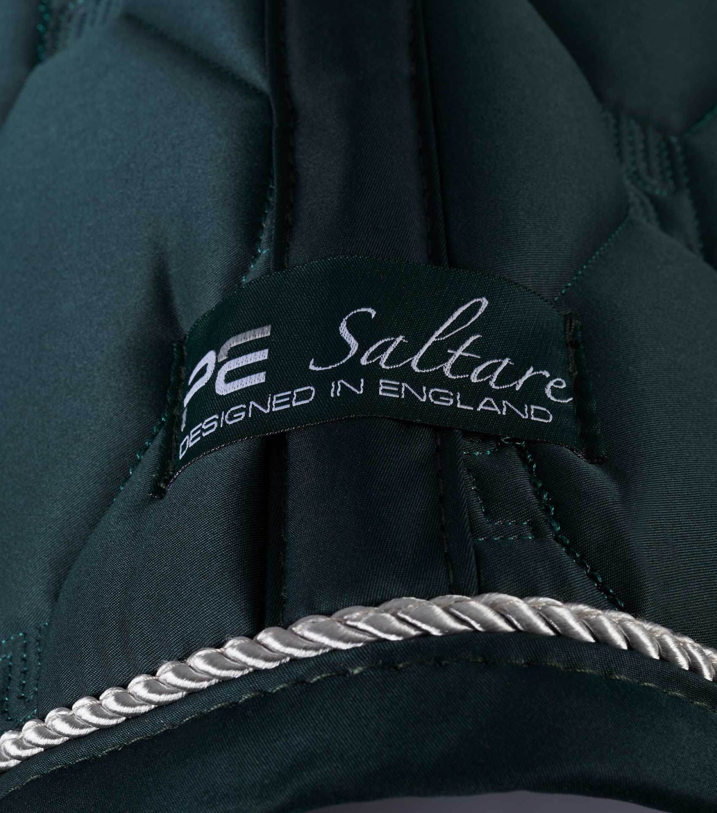 Premier Equine Saltare Close Contact GP/Jump Square - N P Equestrian & Pet Supplies Ltd 